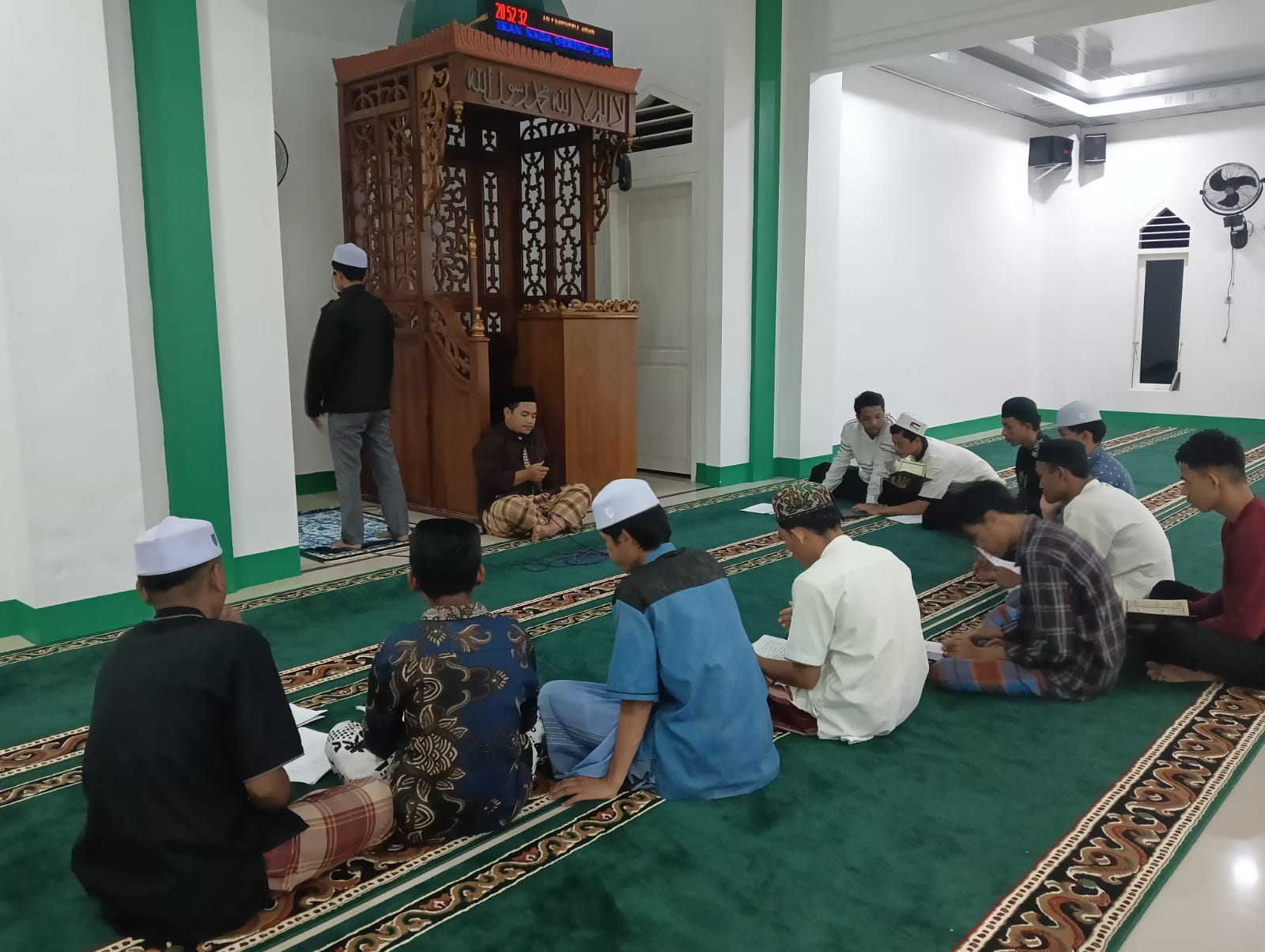 Matangkan Persiapan Ramadhan, Mahasantri Ma’had Al-Jami’ah IAIN Ternate Ikuti Pemantapan Imam dan Bilal Tarawih